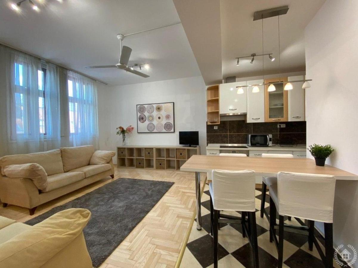 Downtown Gozsdu Vibe Apartment II Будапешт Экстерьер фото