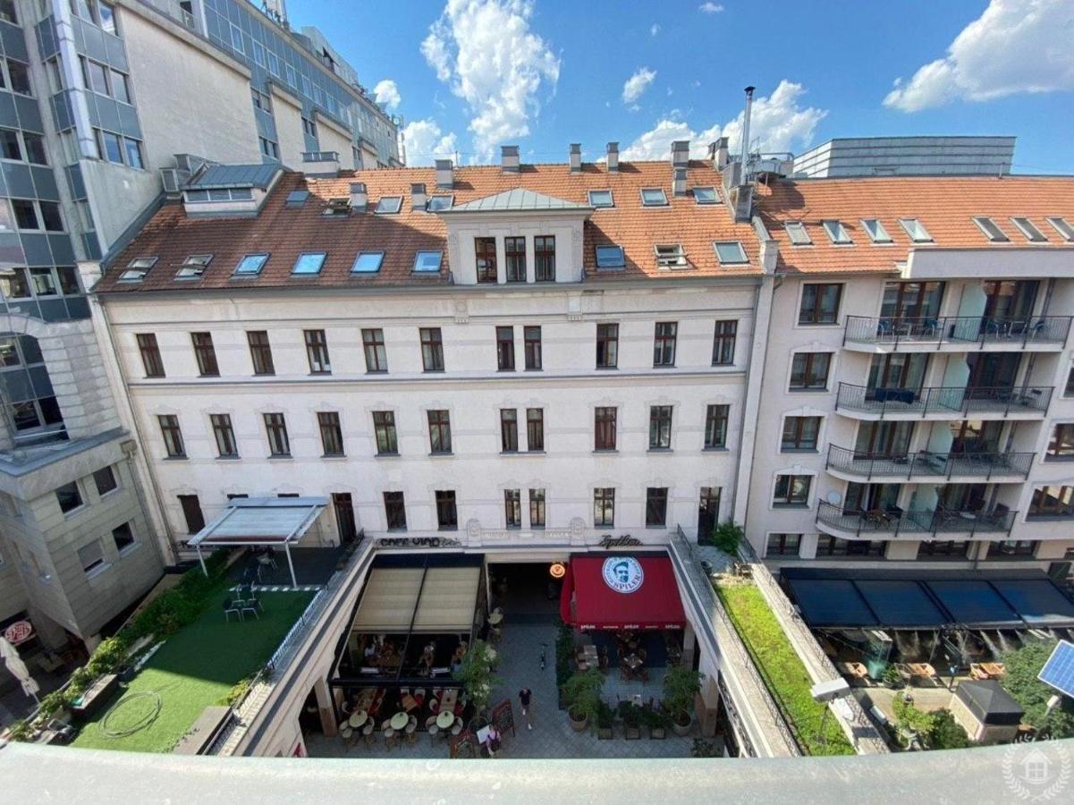 Downtown Gozsdu Vibe Apartment II Будапешт Экстерьер фото