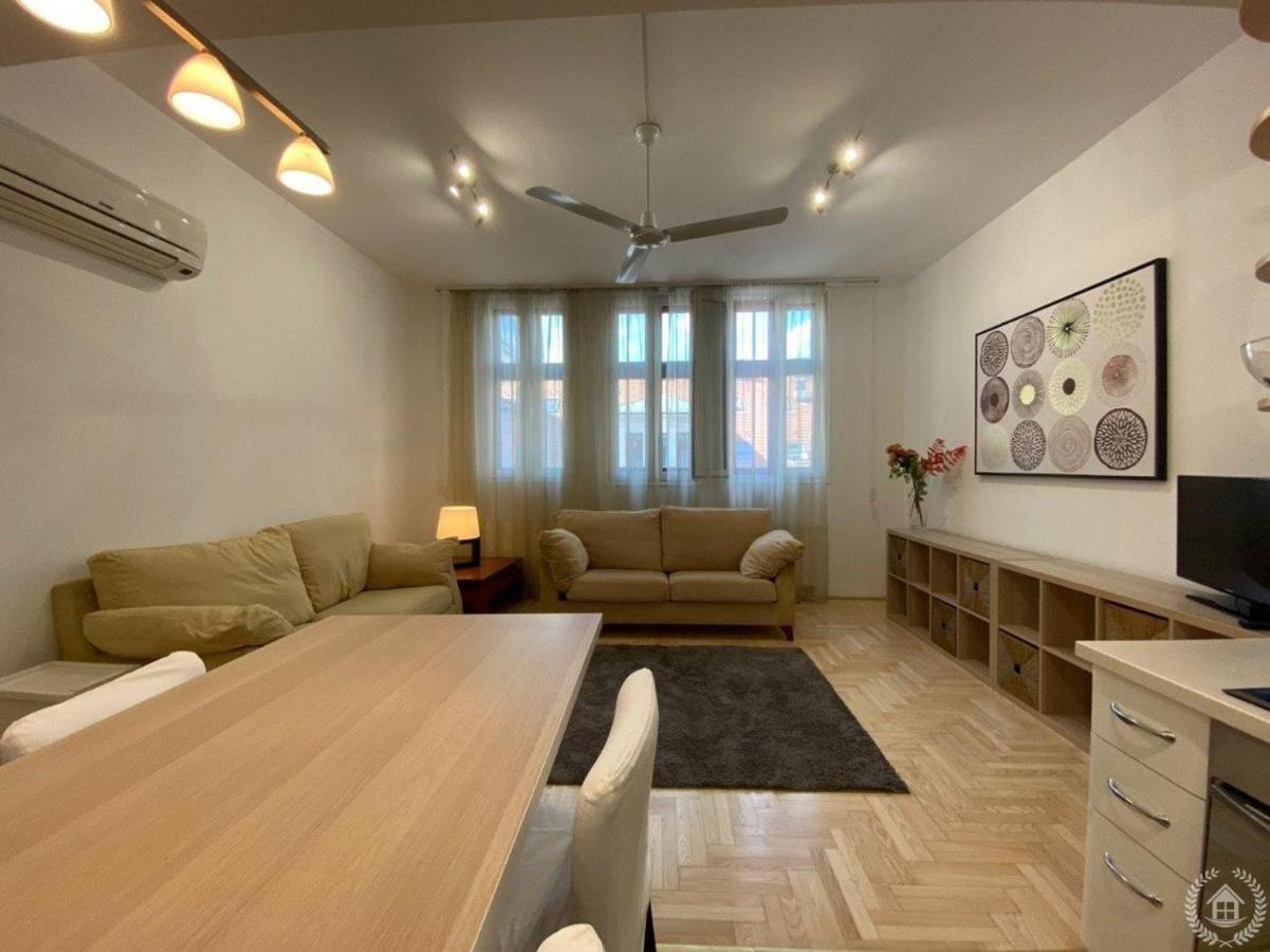 Downtown Gozsdu Vibe Apartment II Будапешт Экстерьер фото